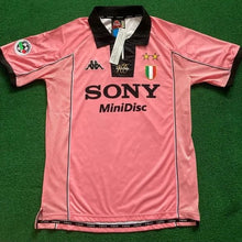 Juventus 1997/98 Home Shirt