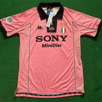 Juventus 1997/98 Home Shirt