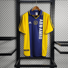 Ajax 00/01