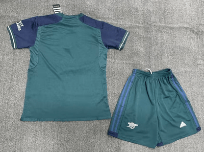 Arsenal 23/24 Kids Kit