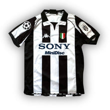 Juventus 1997/98 Home Shirt