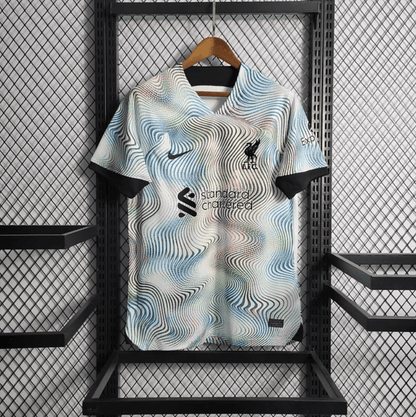 Liverpool 22/23 Alternative