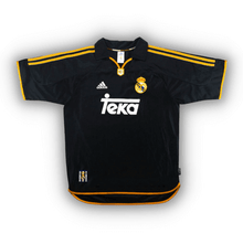 Real Madrid 1999/01 Home Shirt